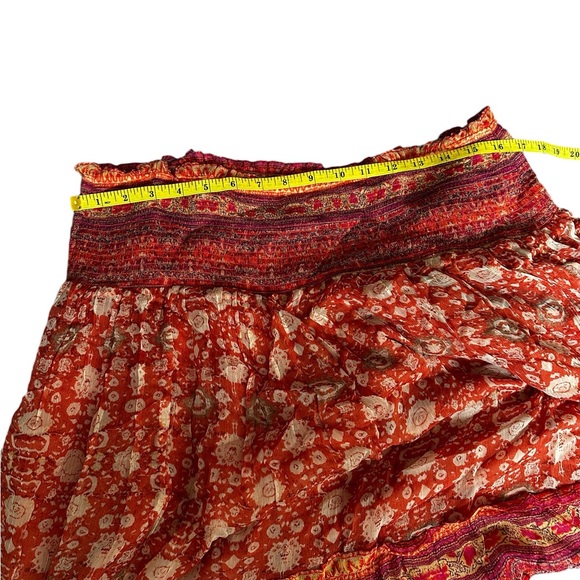 Anthropologie smocked waist floral mini skirt- women’s size XL. Ruffle hem - Picture 5 of 10